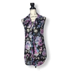 H&M  SZ 12 floral  sleeveless blouse